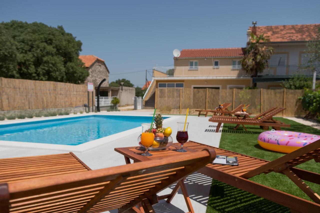 Apartments Brkic Лозовац Екстериор снимка