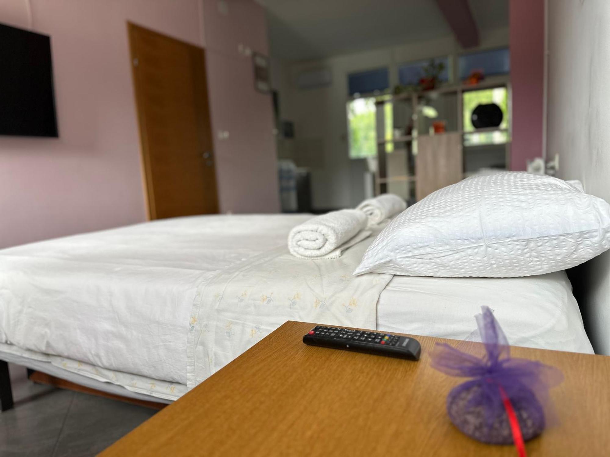 Apartments Brkic Лозовац Екстериор снимка