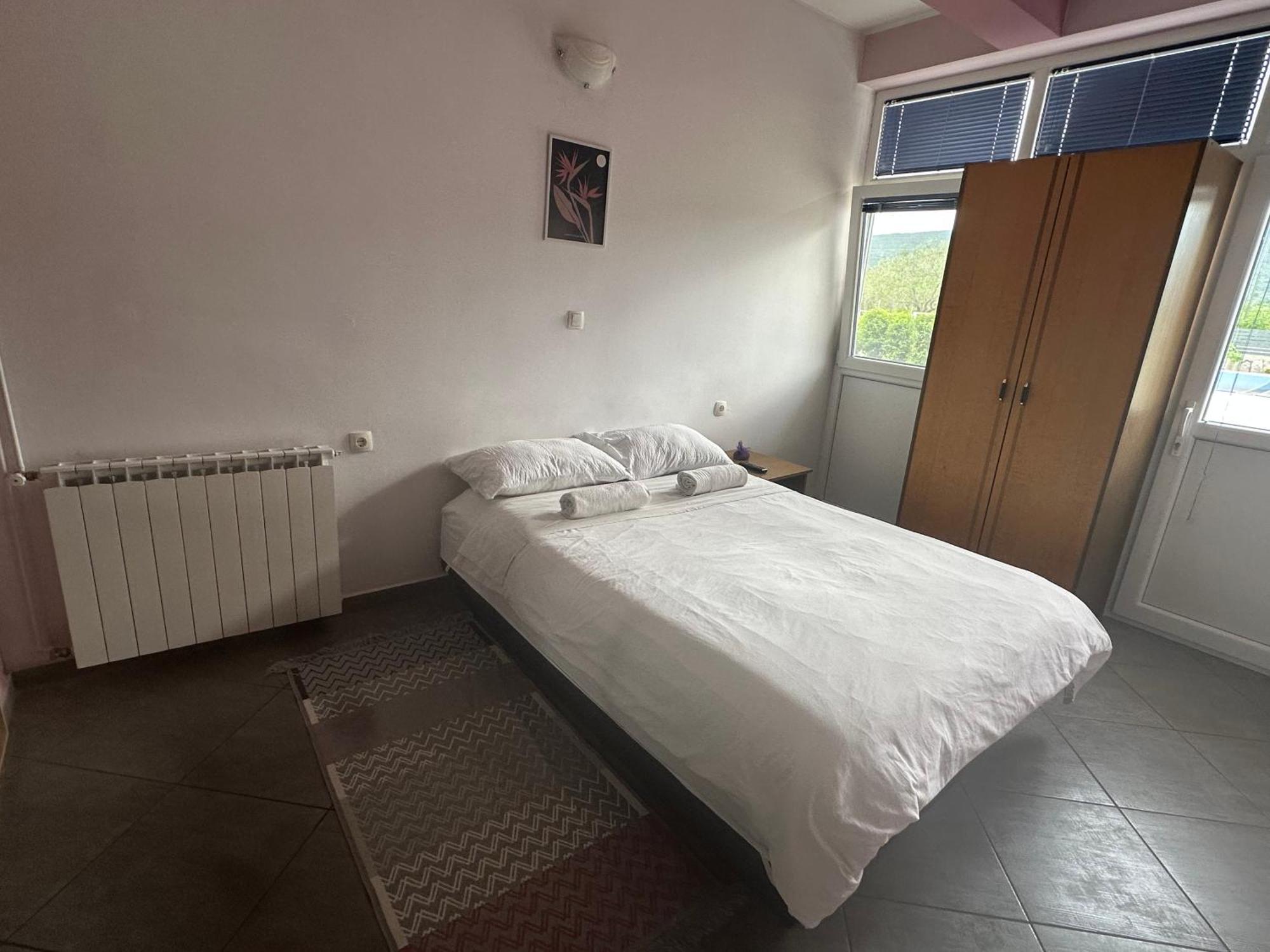 Apartments Brkic Лозовац Екстериор снимка